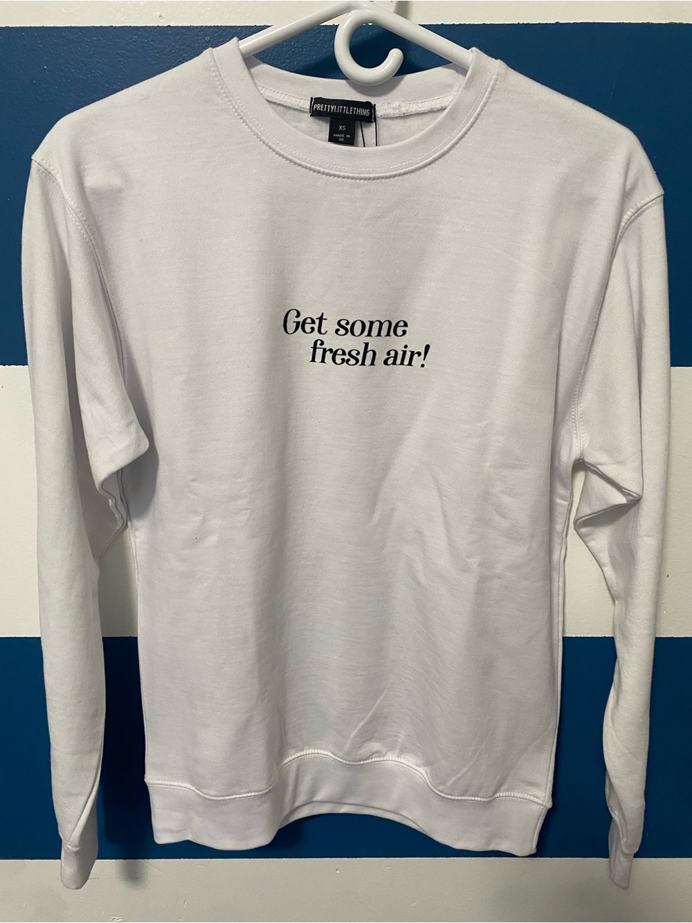 NWT PrettyLittleThing White 'Get some fresh air!' Crewneck Sweatshirt